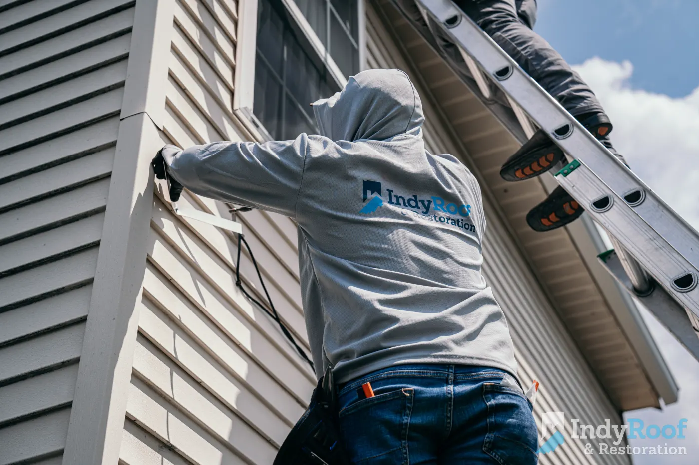 Storm-damaged siding documented in Prestwick